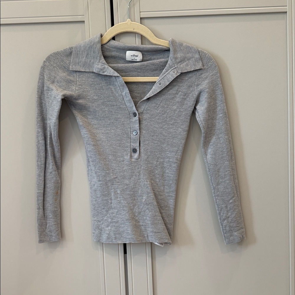 Aritzia Light Gray Collared Long Sleeve Top